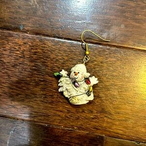 Snowman earring